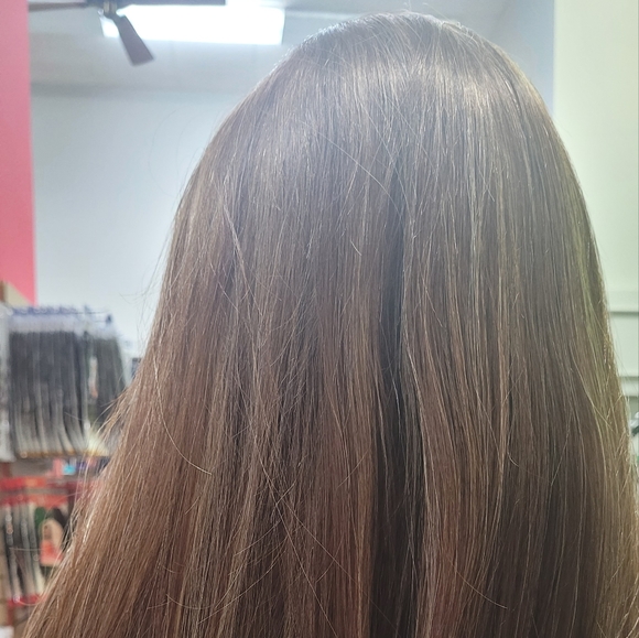 Wig - Picture 2 of 4